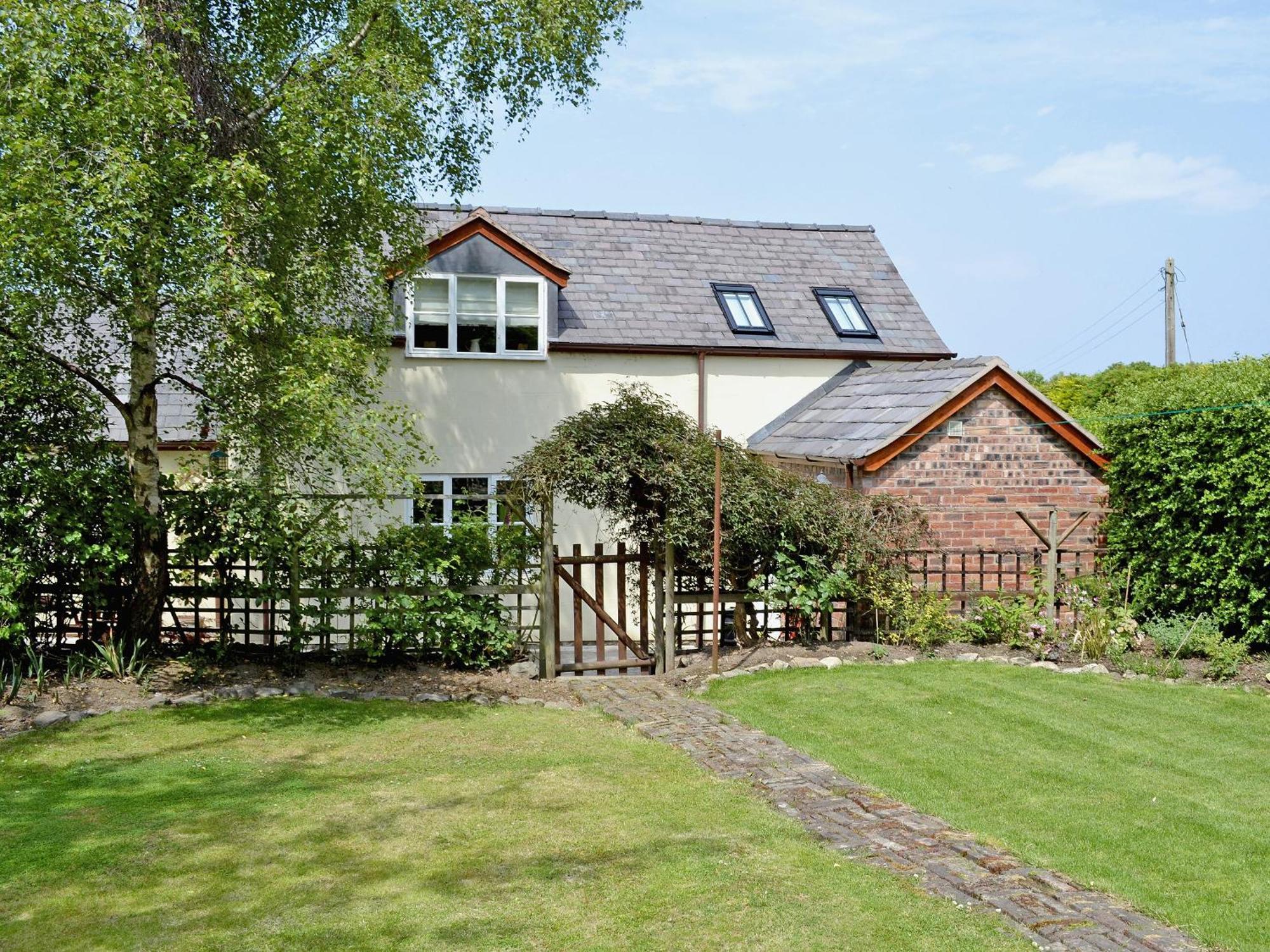 Woodhouse Cottage Hawarden Dış mekan fotoğraf